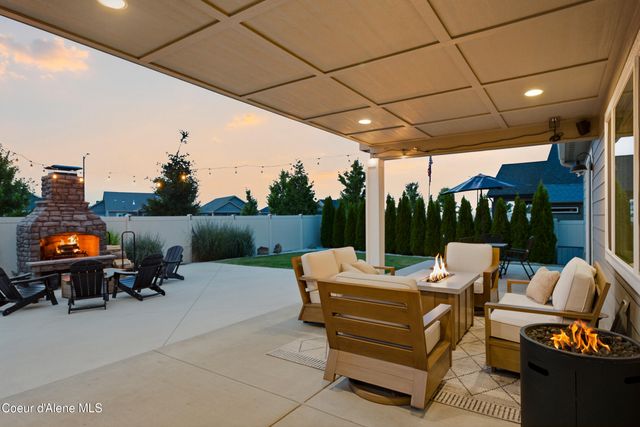 1141 E Percival Ave, Post Falls, ID 83854