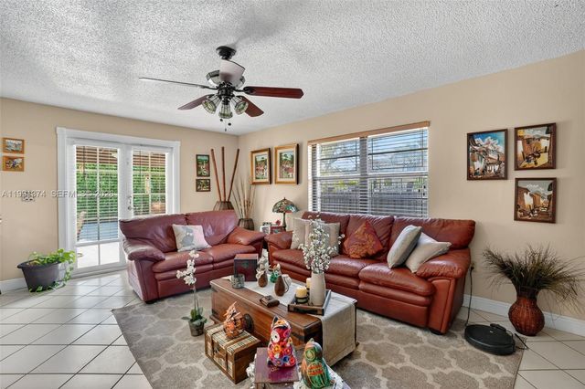 3381 SW 140th Ave, Miami, FL 33175