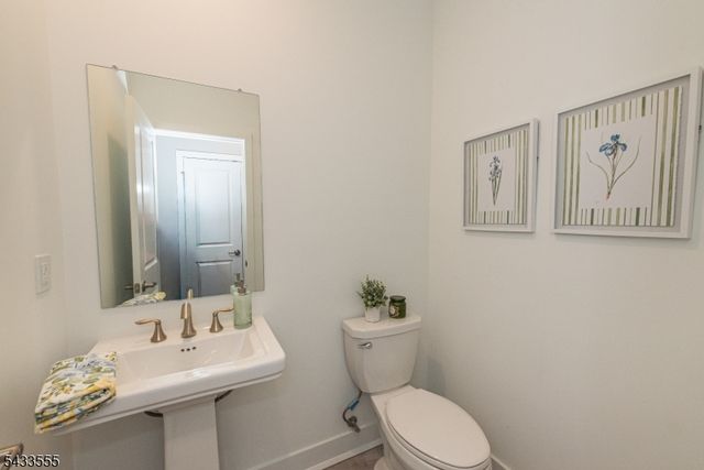363 Main St 363, Little Falls Twp., NJ 07424