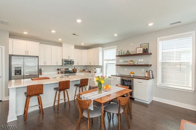 363 Main St 363, Little Falls Twp., NJ 07424