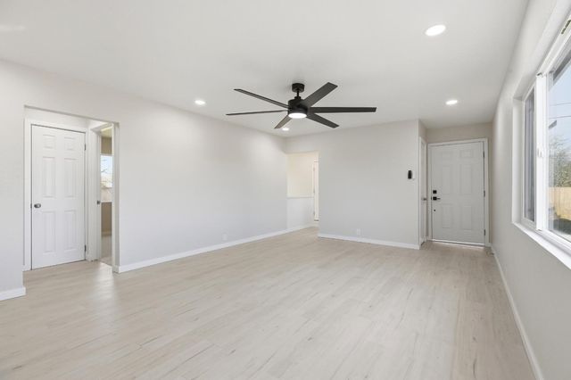 1645 S Wagner Ave, Stockton, CA 95215