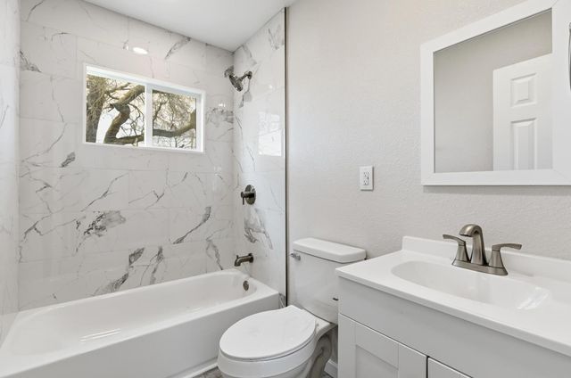 1645 S Wagner Ave, Stockton, CA 95215