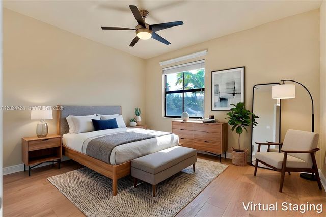 8890 NW 99th Path, Doral, FL 33178
