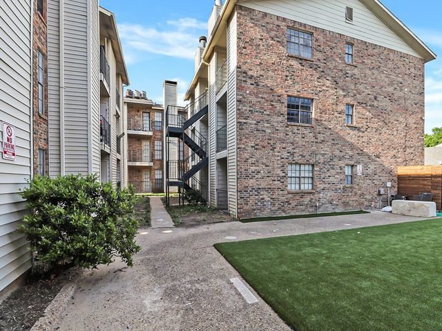 9520 Royal Lane 210, Dallas, TX 75243