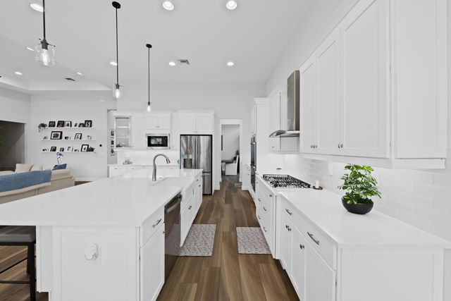 12110 Bastille Circle E, Parkland, FL 33076
