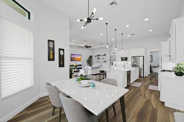12110 Bastille Circle E, Parkland, FL 33076