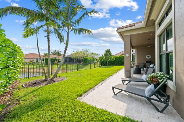 12110 Bastille Circle E, Parkland, FL 33076