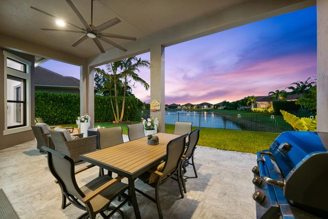12110 Bastille Circle E, Parkland, FL 33076