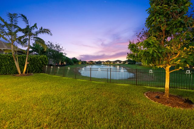 12110 Bastille Circle E, Parkland, FL 33076