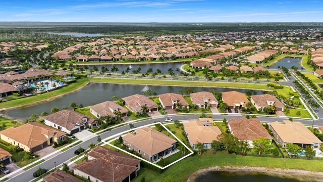 12110 Bastille Circle E, Parkland, FL 33076
