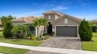 12110 Bastille Circle E, Parkland, FL 33076