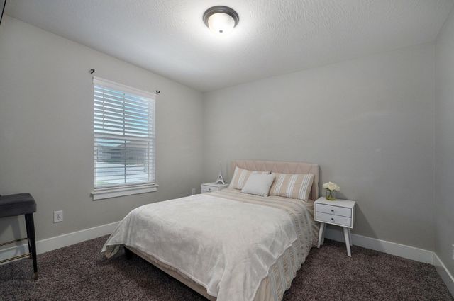 771 N Century Avenue, Republic, MO 65738