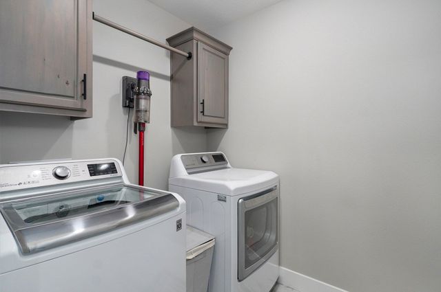 771 N Century Avenue, Republic, MO 65738