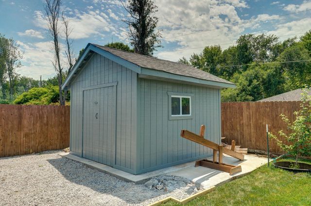 771 N Century Avenue, Republic, MO 65738