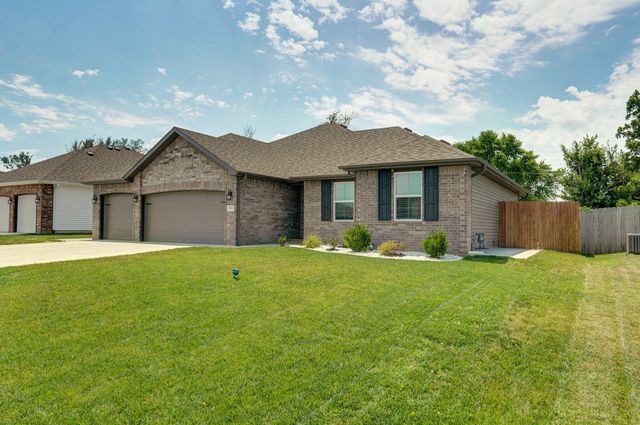 771 N Century Avenue, Republic, MO 65738