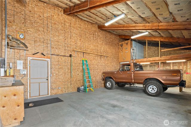 601 Kretschman Drive, Cle Elum, WA 98922