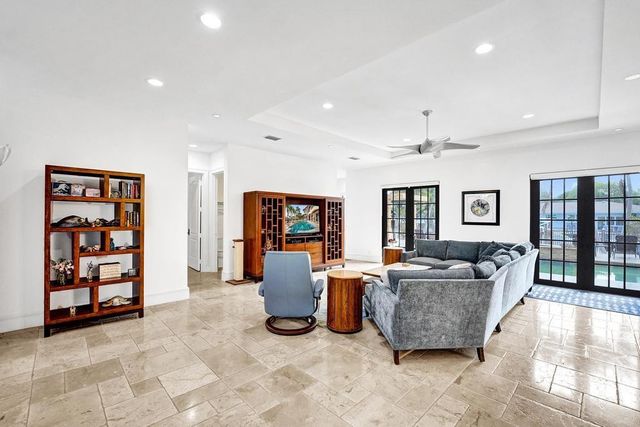 2340 NE 47th Street, Lighthouse Point, FL 33064