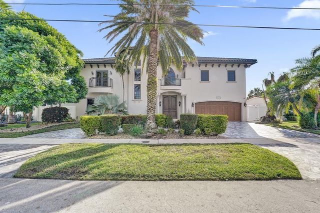 2340 NE 47th Street, Lighthouse Point, FL 33064