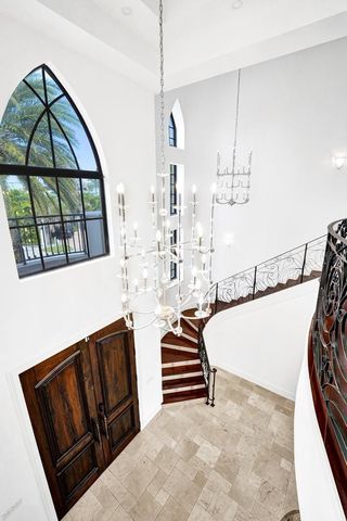 2340 NE 47th Street, Lighthouse Point, FL 33064