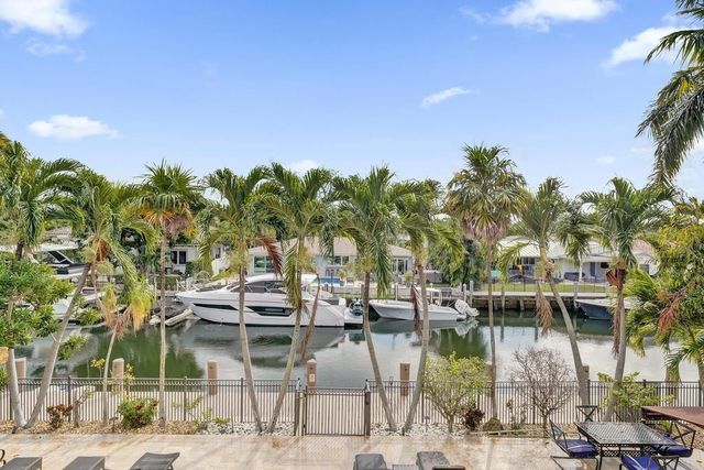 2340 NE 47th Street, Lighthouse Point, FL 33064