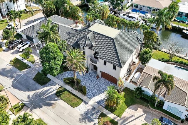 2340 NE 47th Street, Lighthouse Point, FL 33064