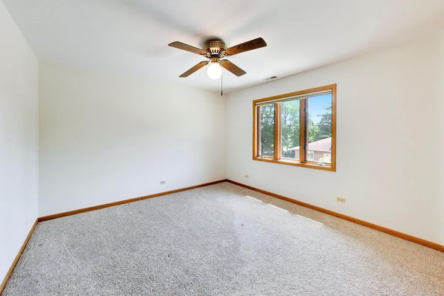 920 N Northwest Highway 2, Park Ridge, IL 60068