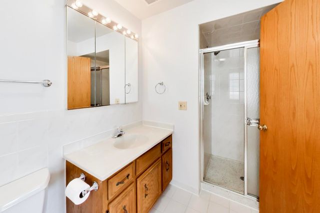 920 N Northwest Highway 2, Park Ridge, IL 60068
