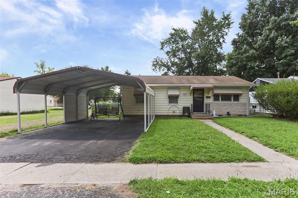 62 David Street, Cahokia, IL 62206