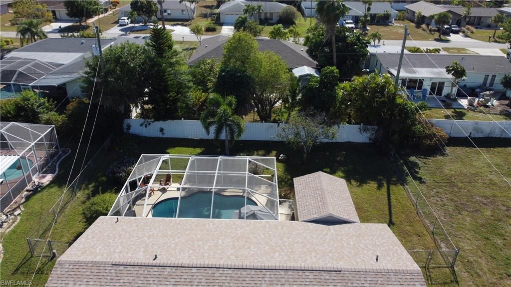 Image 29 of property listing at 1004 SE 25th TER, Cape Coral, FL 33904