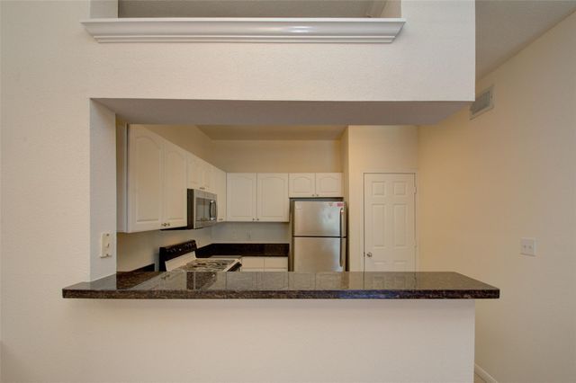 1330 Old Spanish Trail 2111, Houston, TX 77054