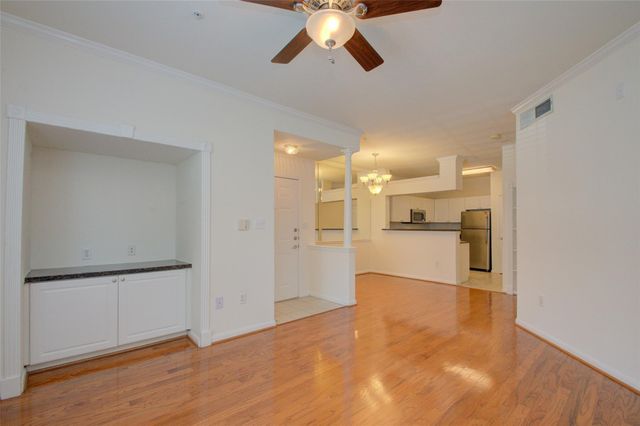 1330 Old Spanish Trail 2111, Houston, TX 77054