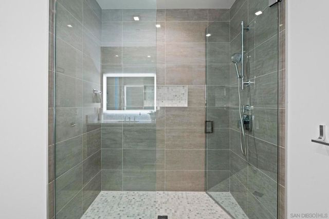 2604 5th Ave 406, San Diego, CA 92103