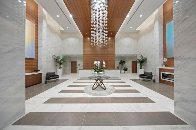 2604 5th Ave 406, San Diego, CA 92103