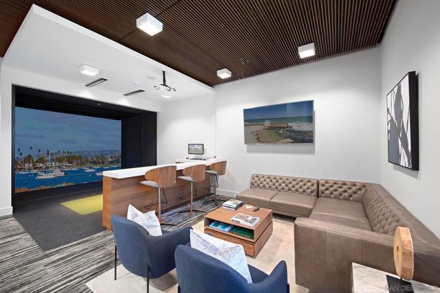 2604 5th Ave 406, San Diego, CA 92103