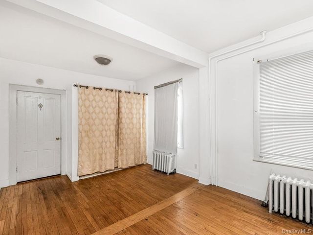 22-24 S Eckar, Irvington, NY 10533