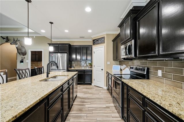 2741 Gold Rush, Corpus Christi, TX 78410