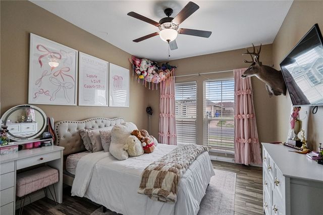 2741 Gold Rush, Corpus Christi, TX 78410
