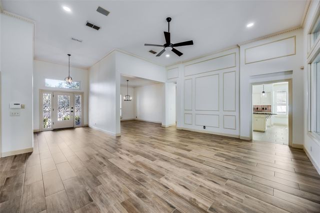 3110 Barton Point DR, Austin, TX 78733