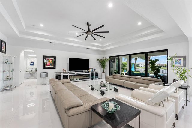 9316 Grand Prix Lane, Boynton Beach, FL 33472