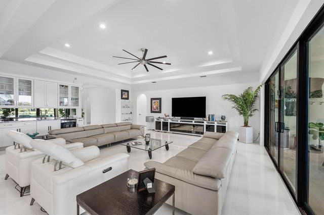 9316 Grand Prix Lane, Boynton Beach, FL 33472