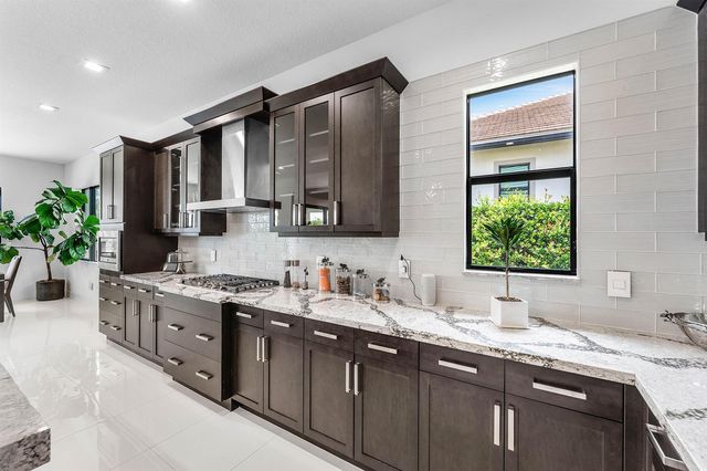 9316 Grand Prix Lane, Boynton Beach, FL 33472