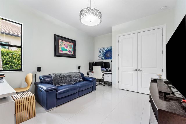 9316 Grand Prix Lane, Boynton Beach, FL 33472