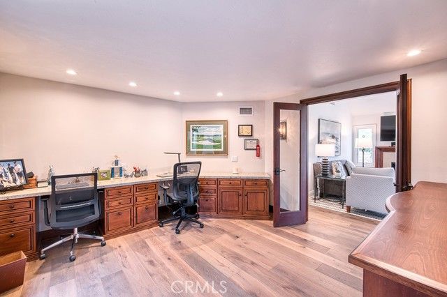 23271 Via Dorado, Laguna Hills, CA 92679