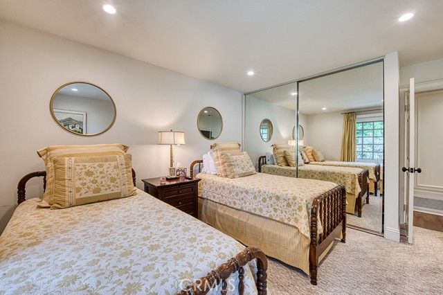 23271 Via Dorado, Laguna Hills, CA 92679