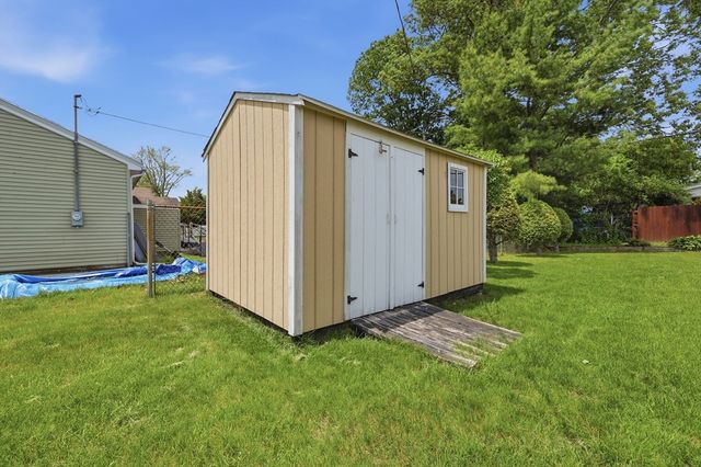 20 Elaine Street, Webster, MA 01570