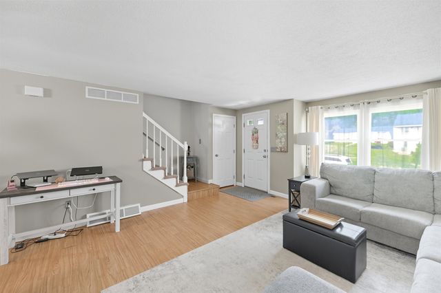 120 Newton Road # 2D, Plaistow, NH 03865