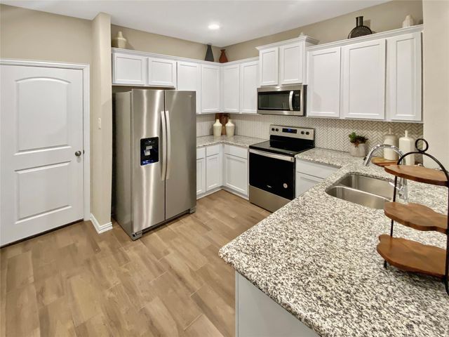 11922 Amber Oak Way, Tomball, TX 77375