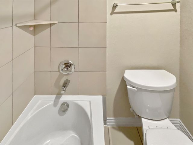 11922 Amber Oak Way, Tomball, TX 77375