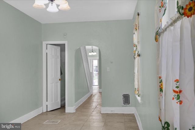 202 W GREEN ST, Reading, PA 19601