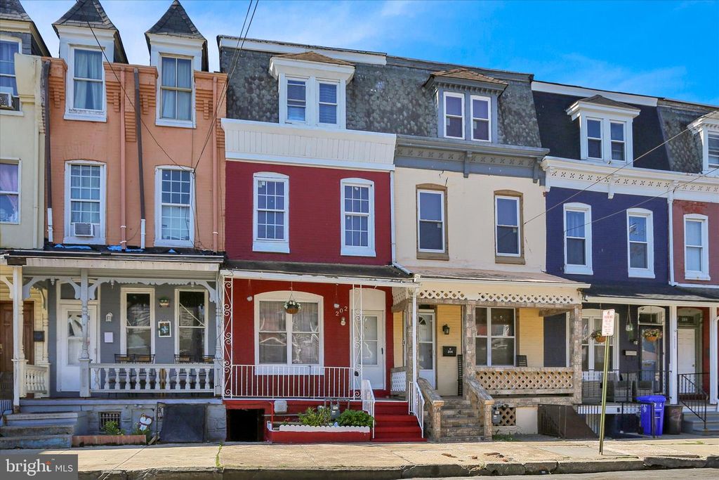 202 W GREEN ST, Reading, PA 19601